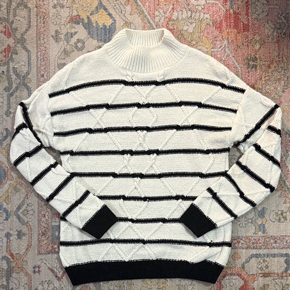 Rachel Zoe, Women’s Sweater, Size Medium - Picture 1 of 1